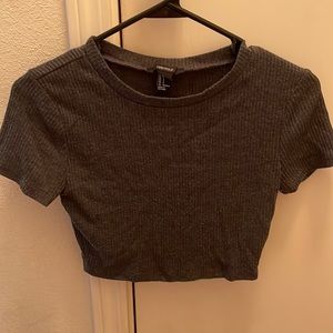 gray crop top